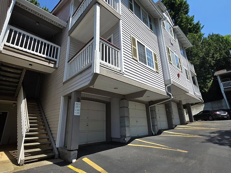 8545 166th Ave NE #D211 — Photo 21