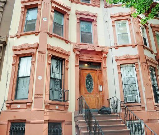5th image of 234A Macon St #3