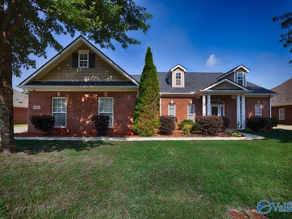 1st image of 114 Legacy Cove Dr