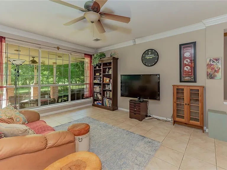 19313 Kennemer Dr — Photo 6