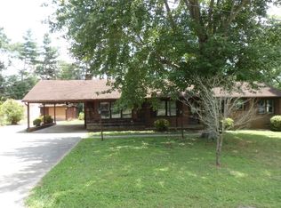 3 Arden Rd, Lexington, NC 27295