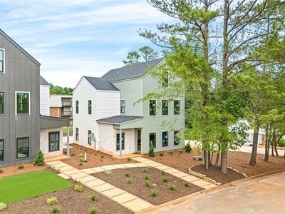 576 Pride Ave, Auburn, AL, 36830