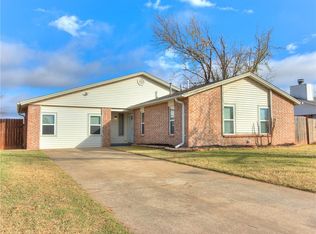 233 W Apple Branch Way, Mustang, OK 73064