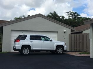 11409 SW 110th Ln, Miami, FL 33176