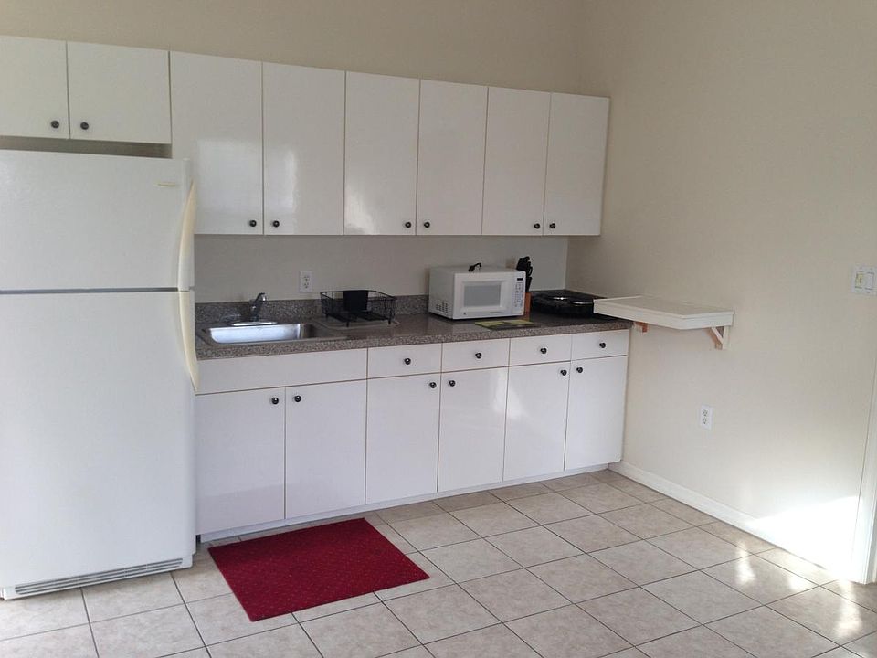 2nd image of 6442 Elmwood Ave