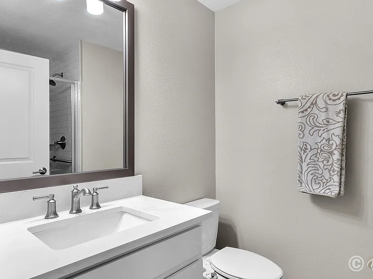 5351 Bridge St #16 — Photo 9