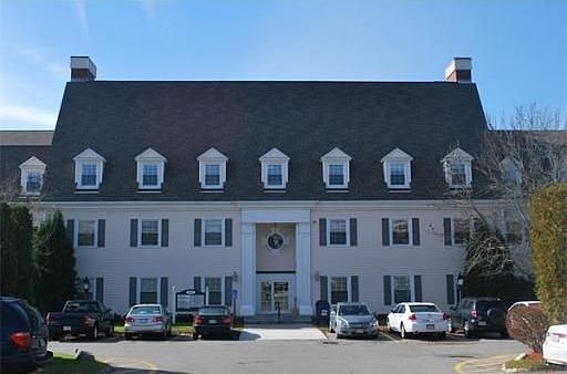 4th image of 565 Turnpike St Ste 73