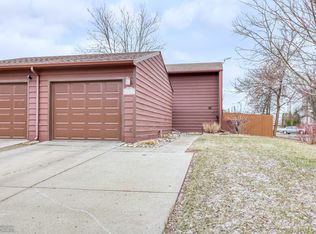 1520 27th Ave S, Fargo, ND 58103