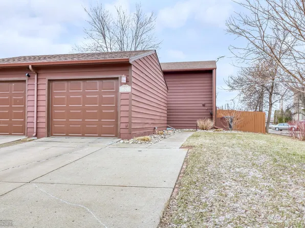 1520 27th Ave S, Fargo, ND 58103