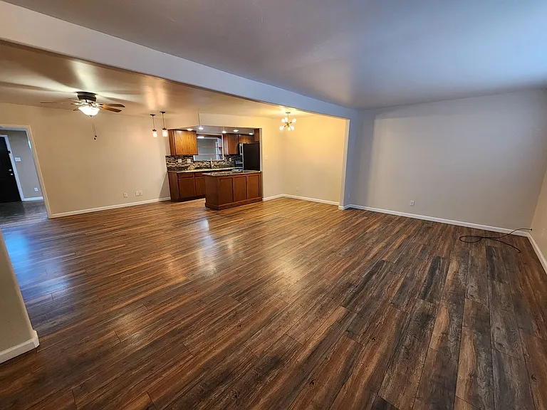 1795 Carlyle Dr — Photo 4