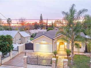 6953 Calhoun Ave, Van Nuys, CA 91405