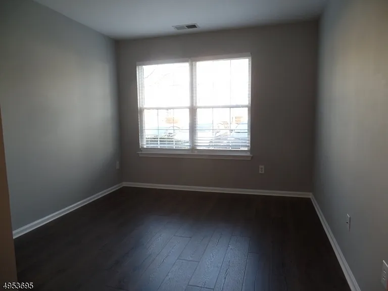 246 Marcia Way — Photo 11