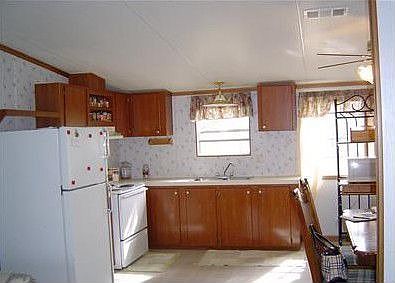 Sunny Kitchen