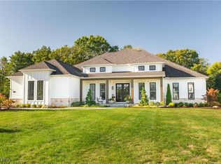 7087 Emerson Cir NW, Massillon, OH 44646