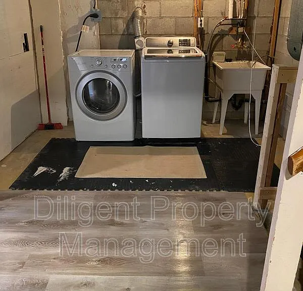 1326 Hopewell Ave #1 — Photo 26