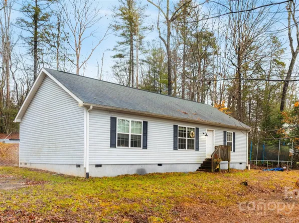 50 Cearley Ln, Pisgah Forest, NC 28768