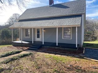 7 Spruce St, Startex, SC 29377