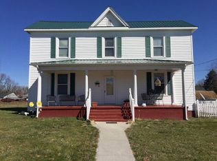 423 Custis St, Crewe, VA