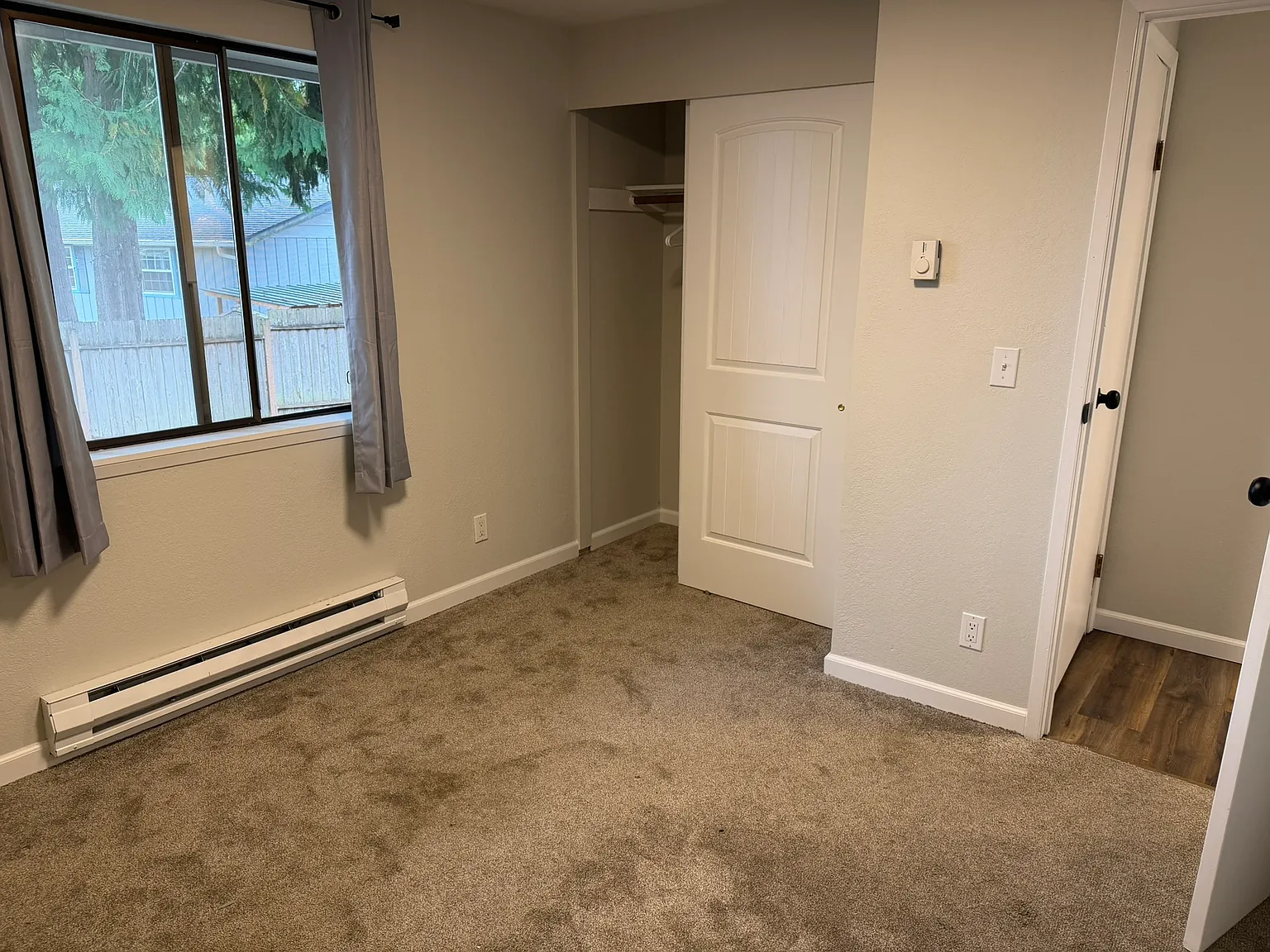 4 bed, 1824 sqft, $3,000 — Photo 2