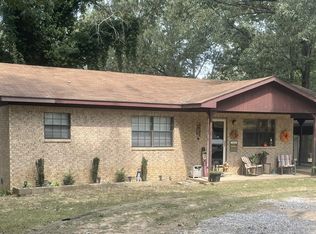 430 Runway Rd, Batesville, AR 72501