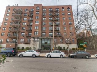 5235 Post Rd APT 1B, Bronx, NY 10471