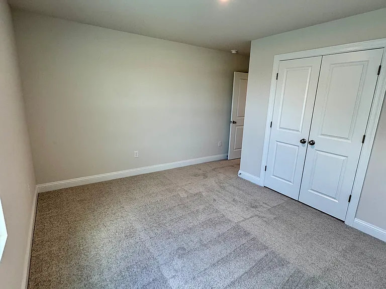 7449 Linda Vista Ln — Photo 26