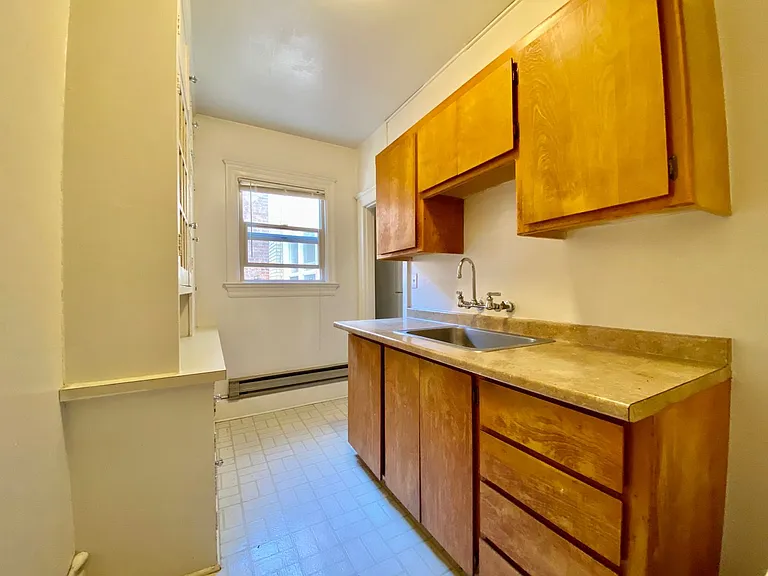 Campus Apartments — Photo 22