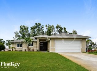 8287 Robin Rd, Fort Myers, FL 33967