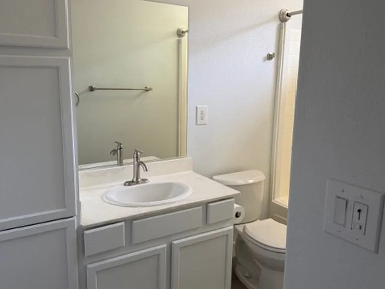 1071 Village Knoll Dr — Photo 12