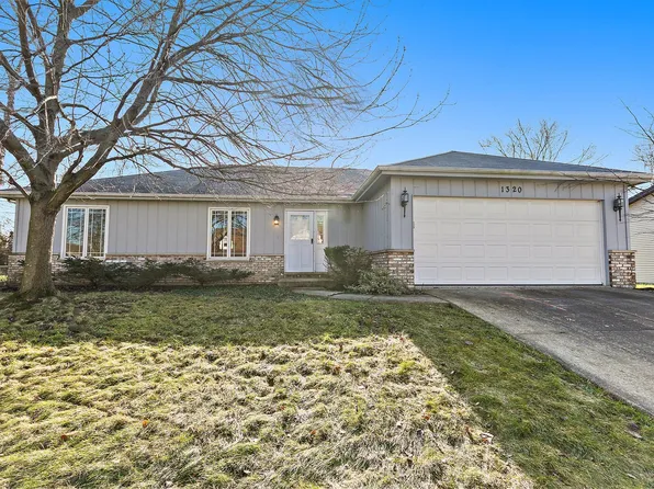 1320 E Bailey Rd, Naperville, IL 60565