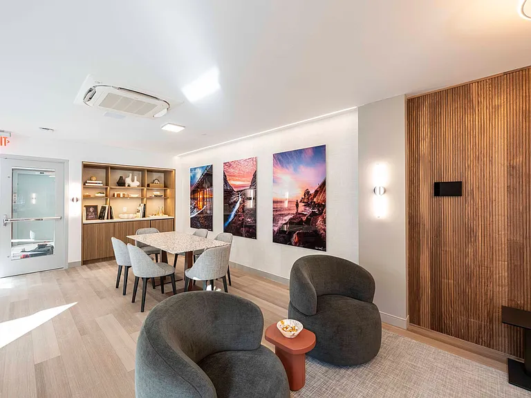 Wilton Center Lofts — Photo 21