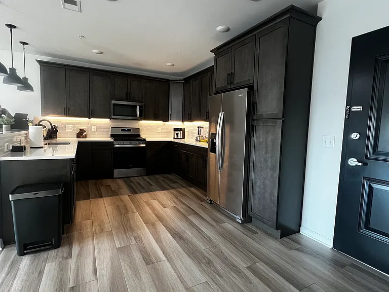 694 Pennsylvania Ave #312 — Photo 2