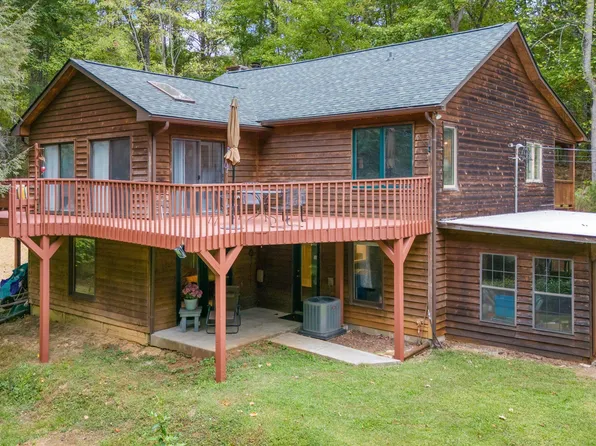 123 Cooper Rd, Tallassee, TN 37878