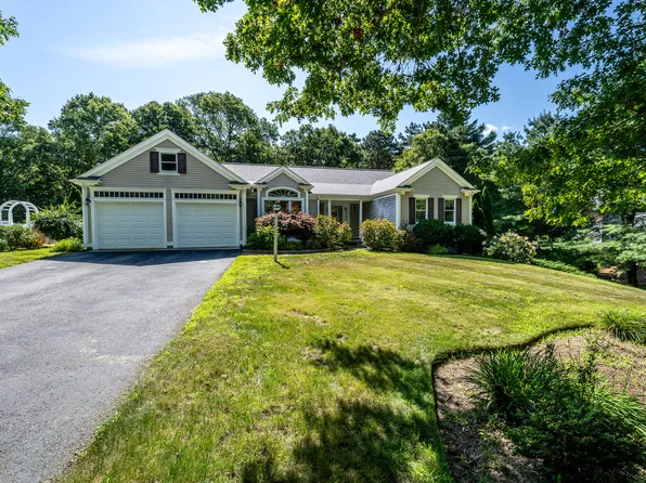 51 Falling Leaf Lane, Osterville, MA 02655
