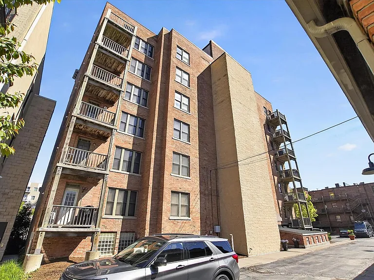 78 Watson St #8 — Photo 47