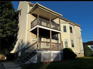 336 Summer St FLOOR 3, Woonsocket, RI 02895