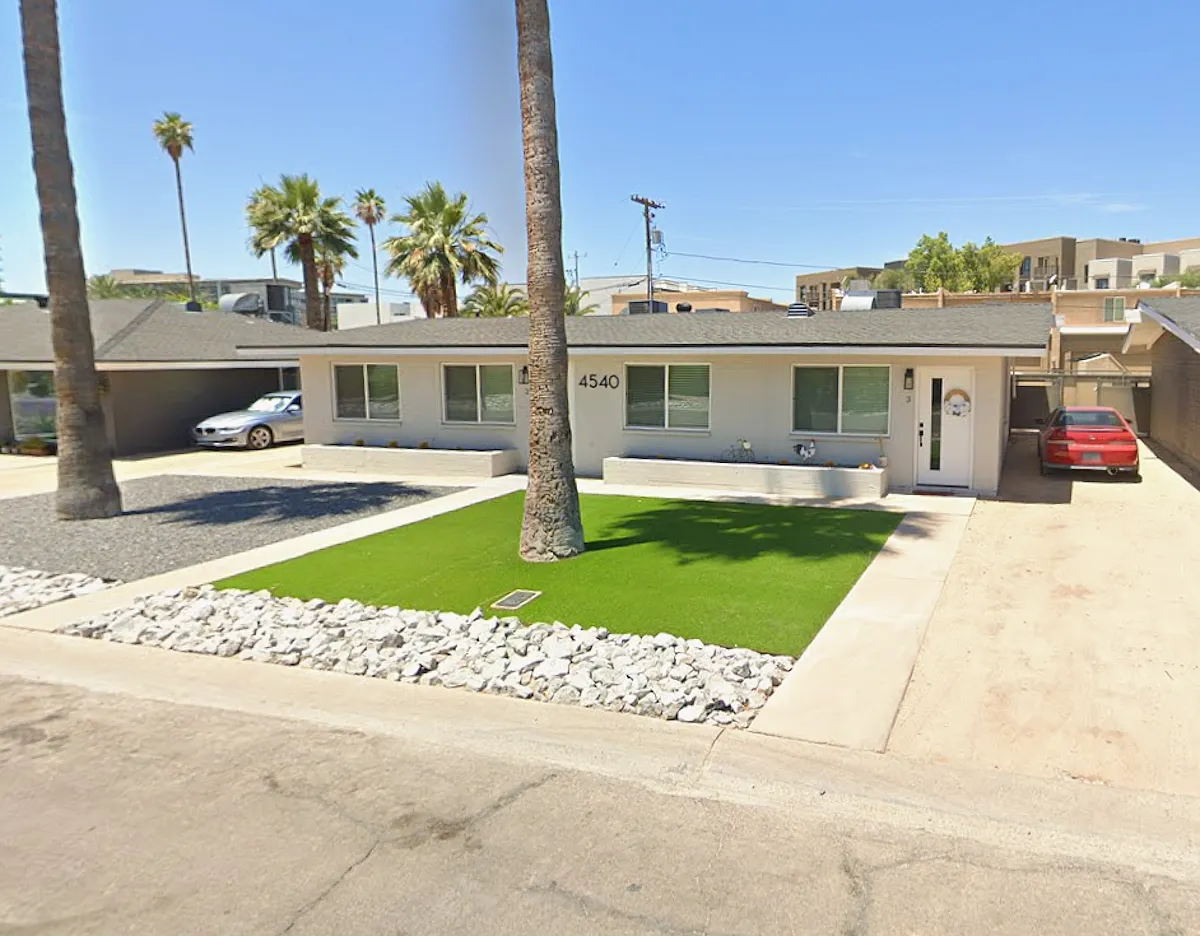 Westside 74 — Photo 1