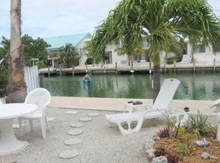 430 9th St, Key Colony Beach, FL 33051