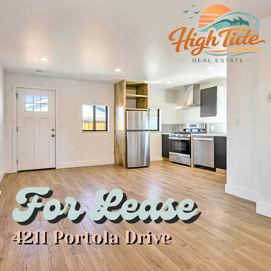 Remodeled Bungalow in Pleasure Point w Ample Storage! — Photo 1