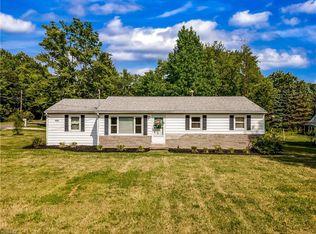 10003 Mount Eaton Rd, Wadsworth, OH 44281