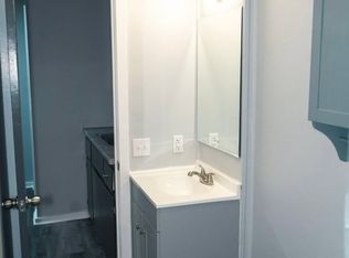 134 Pearl St APT 6, Essex Junction, VT 05452