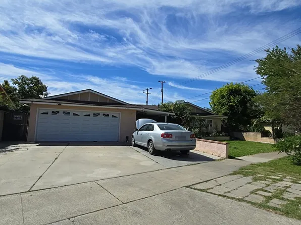 2320 W 12th St, Santa Ana, CA 92703