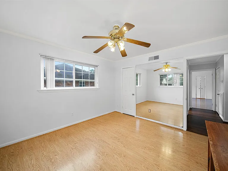 5215 Cheena Dr — Photo 25