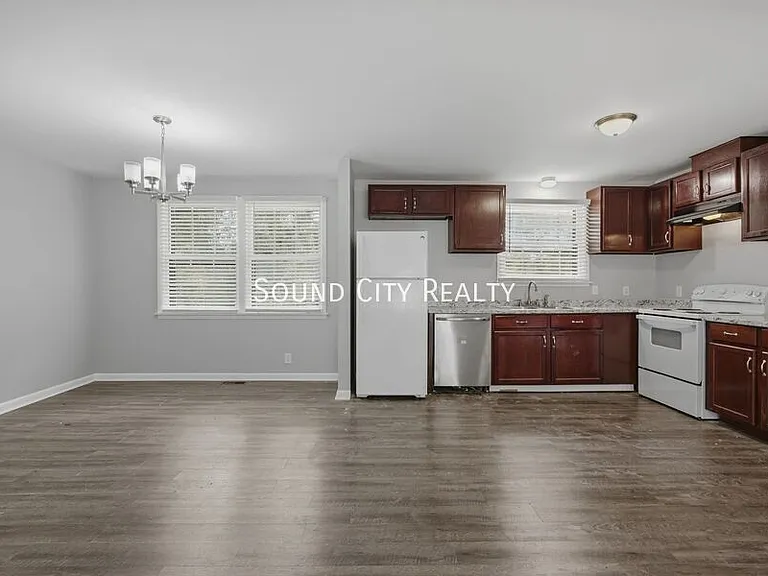 309 Cathy Jo Dr — Photo 9
