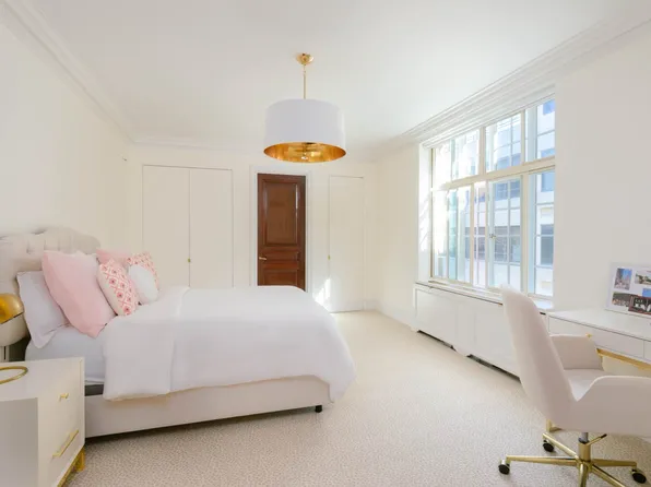 115 East 67th Street image 18 of 28