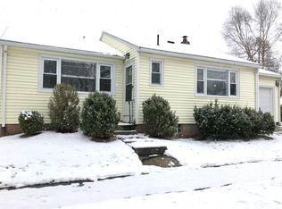 93 Rossiter Rd, Rochester, NY 14620