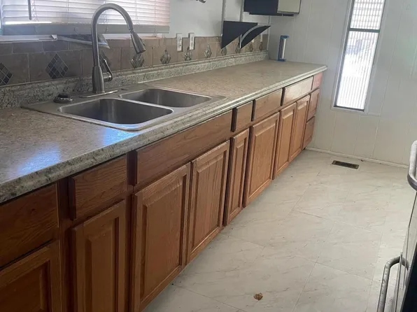 115 S 85TH Street, Mesa, AZ 85208