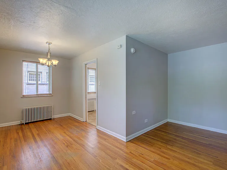 1200 Saint Paul St — Photo 19