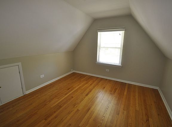 5th image of 3811 N Narragansett Ave