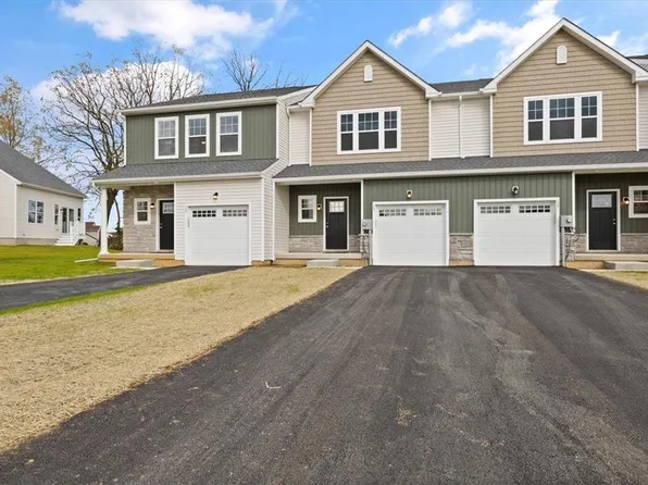 15 Timber Trl #67, Easton, PA 18045